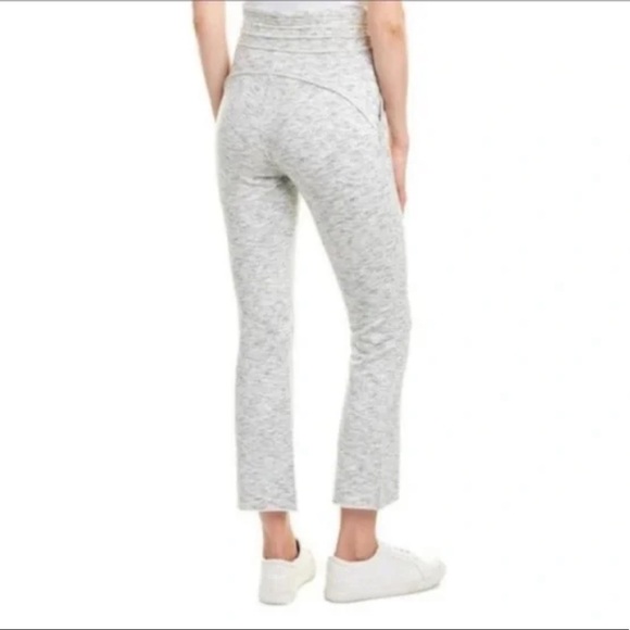 Free People Movement Wild Side High-rise 7/8 Solid Flare Leggings - Picture 4 of 14